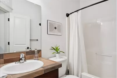 3850 Summerlinn Dr, West Linn, OR 97068 - Photo 13