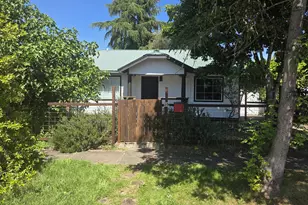 59 Adams St, Eugene, OR 97402 - Photo 3