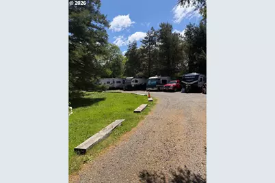 155 NE Metcalf Ave, Siletz, OR 97380 - Photo 5