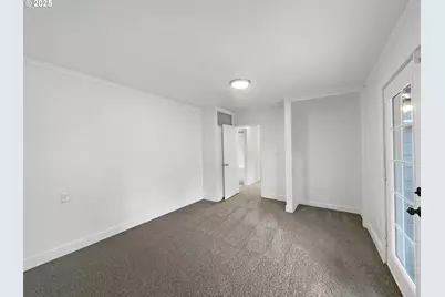 6923 SE Nehalem St, Portland, OR 97206 - Photo 5