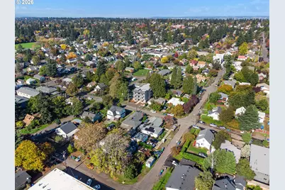 6115 NE Multnomah St #3, Portland, OR 97213 - Photo 9
