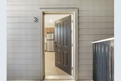 6115 NE Multnomah St #3, Portland, OR 97213 - Photo 3