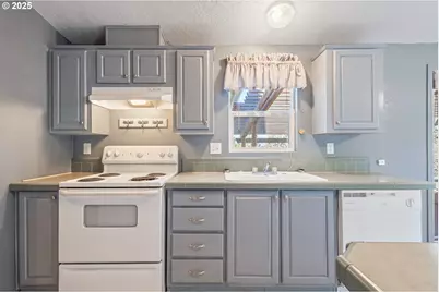 13439 SE Cayuse Rd, Prineville, OR 97754 - Photo 29