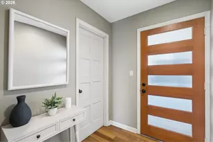 2211 SW 1st Ave, Portland, OR 97201 - Photo 5