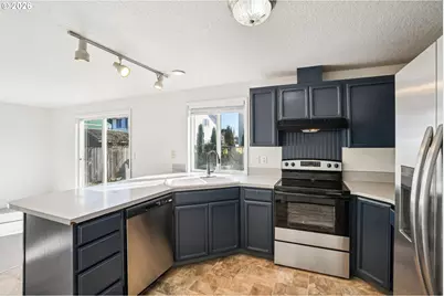 16005 NE 4th St, Vancouver, WA 98684 - Photo 9