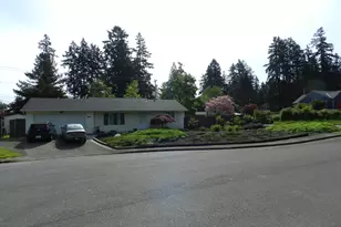 2375 SE Washington Ct, Hillsboro, OR 97123 - Photo 7