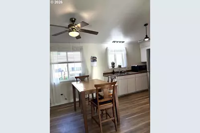 2375 SE Washington Ct, Hillsboro, OR 97123 - Photo 15
