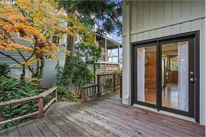 1060 Upper Devon Ln, Lake Oswego, OR 97034 - Photo 21