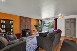 2130 Grant St, Eugene, OR 97405 - Photo 5