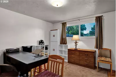 2130 Grant St, Eugene, OR 97405 - Photo 21