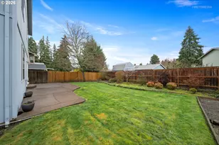 910 NE 4th Ave, Hillsboro, OR 97124 - Photo 33