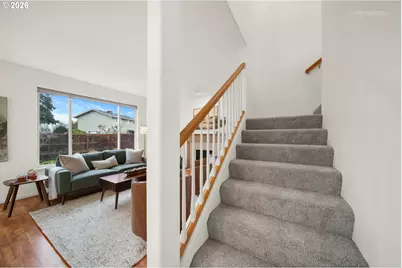 910 NE 4th Ave, Hillsboro, OR 97124 - Photo 15
