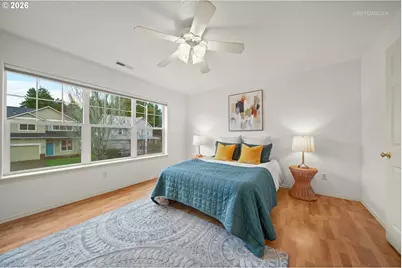 910 NE 4th Ave, Hillsboro, OR 97124 - Photo 17