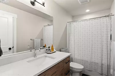 3226 E Province Ct, Newberg, OR 97132 - Photo 19