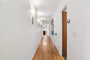 1530 SW Mitchell Ln, Portland, OR 97239 - Photo 19