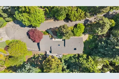 1530 SW Mitchell Ln, Portland, OR 97239 - Photo 37