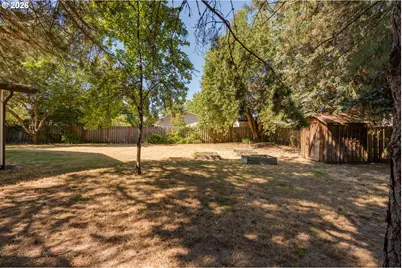 3005 E Lindquist Ct, Newberg, OR 97132 - Photo 39