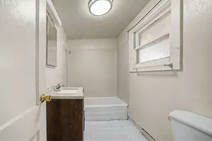 7441 SE Rural St, Portland, OR 97206 - Photo 29