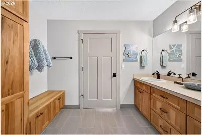 8985 Sandy Heights Rd, Cloverdale, OR 97112 - Photo 15