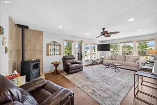 8985 Sandy Hts Rd, Cloverdale, OR 97112 - Photo 7