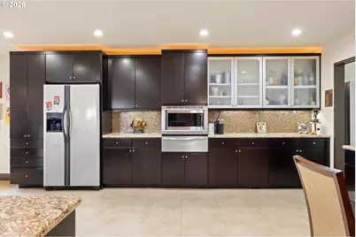 8008 SE Evergreen Hwy, Vancouver, WA 98664 - Photo 15