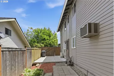2740 Almaden St, Eugene, OR 97405 - Photo 47