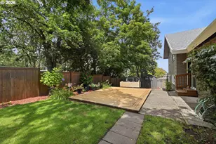 2740 Almaden St, Eugene, OR 97405 - Photo 31