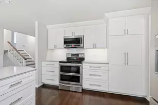 2740 Almaden St, Eugene, OR 97405 - Photo 13