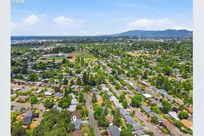 2740 Almaden St, Eugene, OR 97405 - Photo 41
