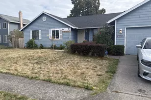 2732 SW Hope Cir, Troutdale, OR 97060 - Photo 1