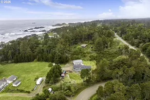 8490 NW Seal Rock St, Seal Rock, OR 97376 - Photo 3