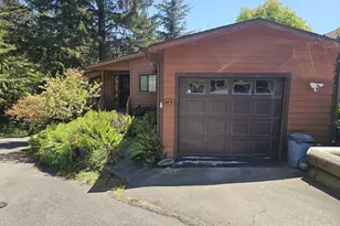 19921 Whaleshead Rd, Brookings, OR 97415 - Photo 1