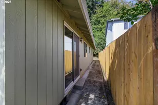 1229 Charman St, Oregon City, OR 97045 - Photo 35