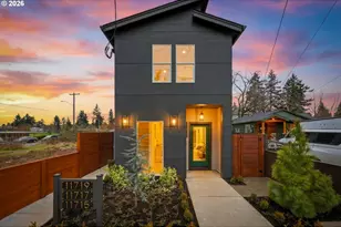 11717 SE Ash St, Portland, OR 97216 - Photo 3