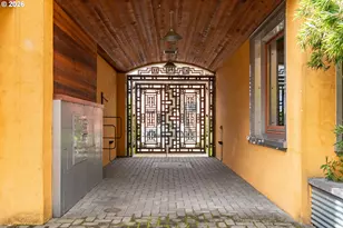 321 Mill St, Eugene, OR 97401 - Photo 15