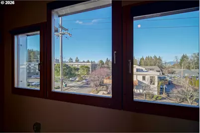 321 Mill St #2, Eugene, OR 97401 - Photo 41