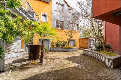 321 Mill St #2, Eugene, OR 97401 - Photo 9