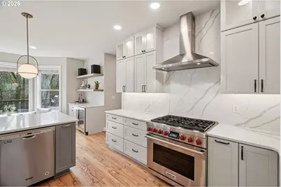 8414 NW Gilliam Ln, Portland, OR 97229 - Photo 11