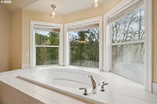 8414 NW Gilliam Ln, Portland, OR 97229 - Photo 33