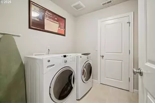 8414 NW Gilliam Ln, Portland, OR 97229 - Photo 39