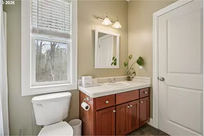 8414 NW Gilliam Ln, Portland, OR 97229 - Photo 25