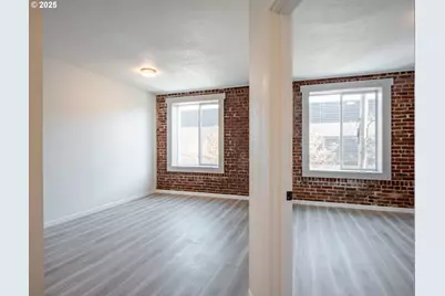 708 N Killingsworth St #12, Portland, OR 97217 - Photo 9