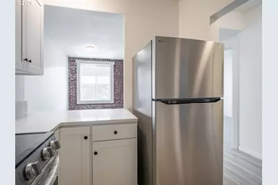 708 N Killingsworth St #12, Portland, OR 97217 - Photo 5