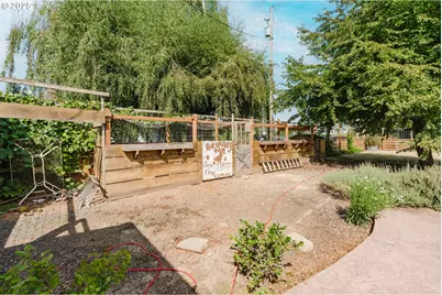 33211 Dever Conner Rd, Albany, OR 97321 - Photo 37