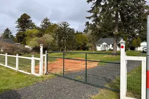 63719 S Barview Rd, Coos Bay, OR 97420 - Photo 9