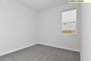 1385 Owl Ave, Woodburn, OR 97071 - Photo 13