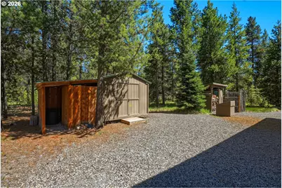 17118 Laguna Rd, Bend, OR 97707 - Photo 15