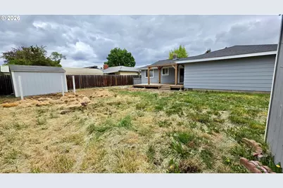 5313 Mazama Dr, Klamath Falls, OR 97603 - Photo 9