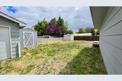 5313 Mazama Dr, Klamath Falls, OR 97603 - Photo 7