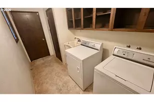 5313 Mazama Dr, Klamath Falls, OR 97603 - Photo 47